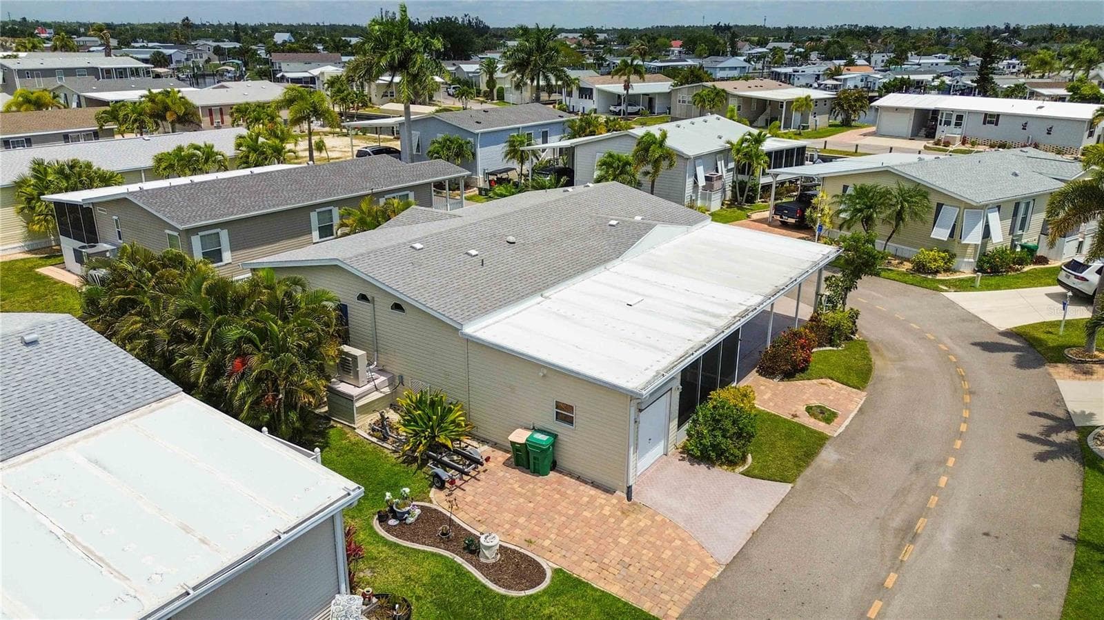 Manufactured Home at 18 EMDEN CIR, PUNTA GORDA, photo 49 of 58