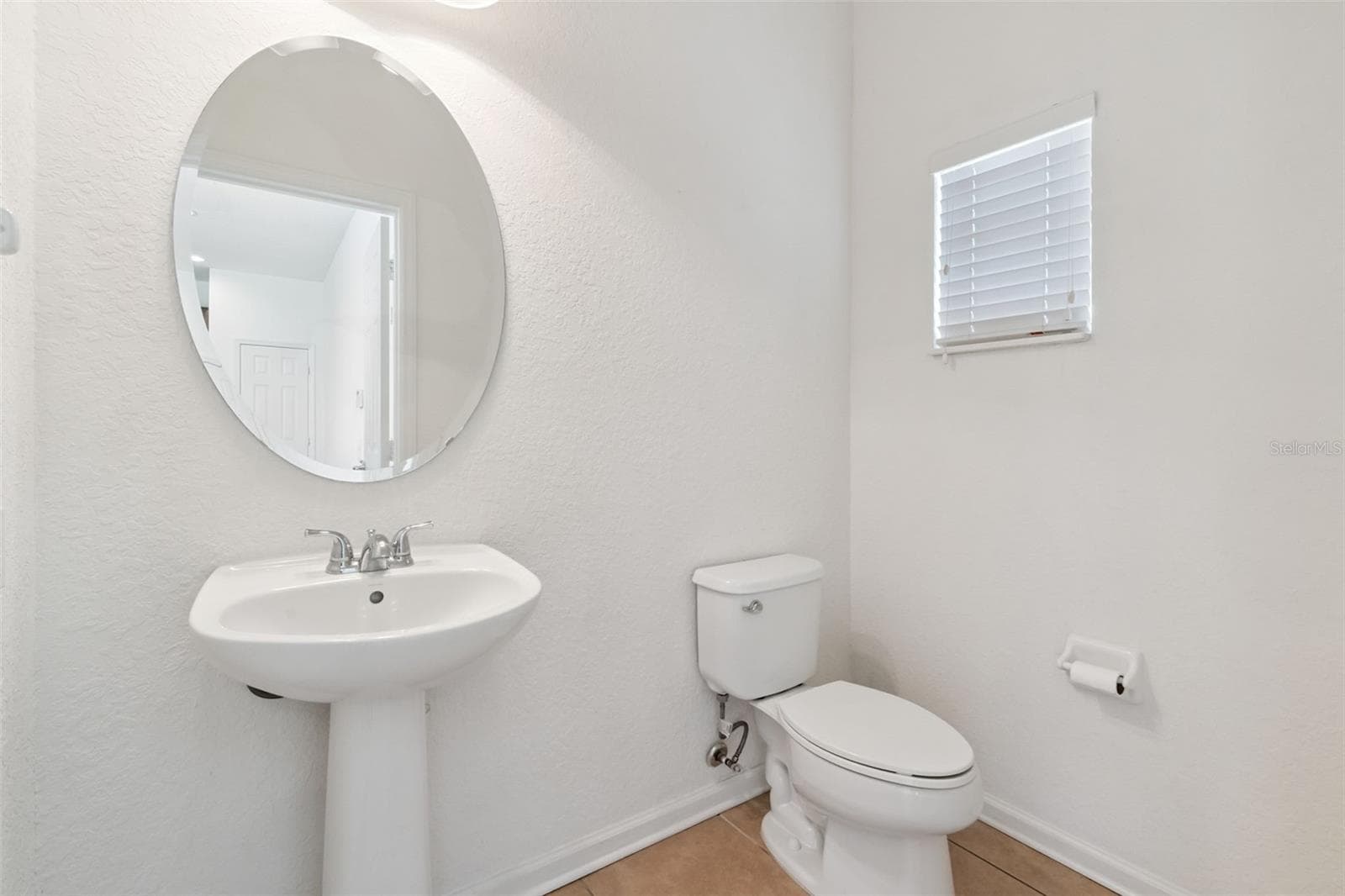 Townhouse at 1215 SHALLCROSS AVE, ORLANDO, photo 4 of 62