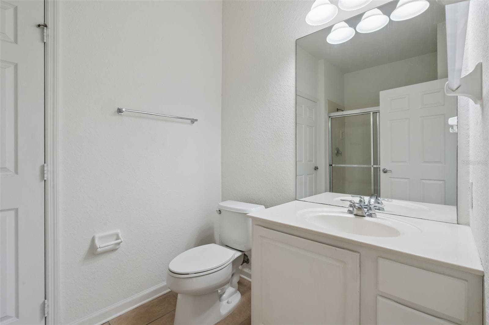 Townhouse at 1215 SHALLCROSS AVE, ORLANDO, photo 10 of 62