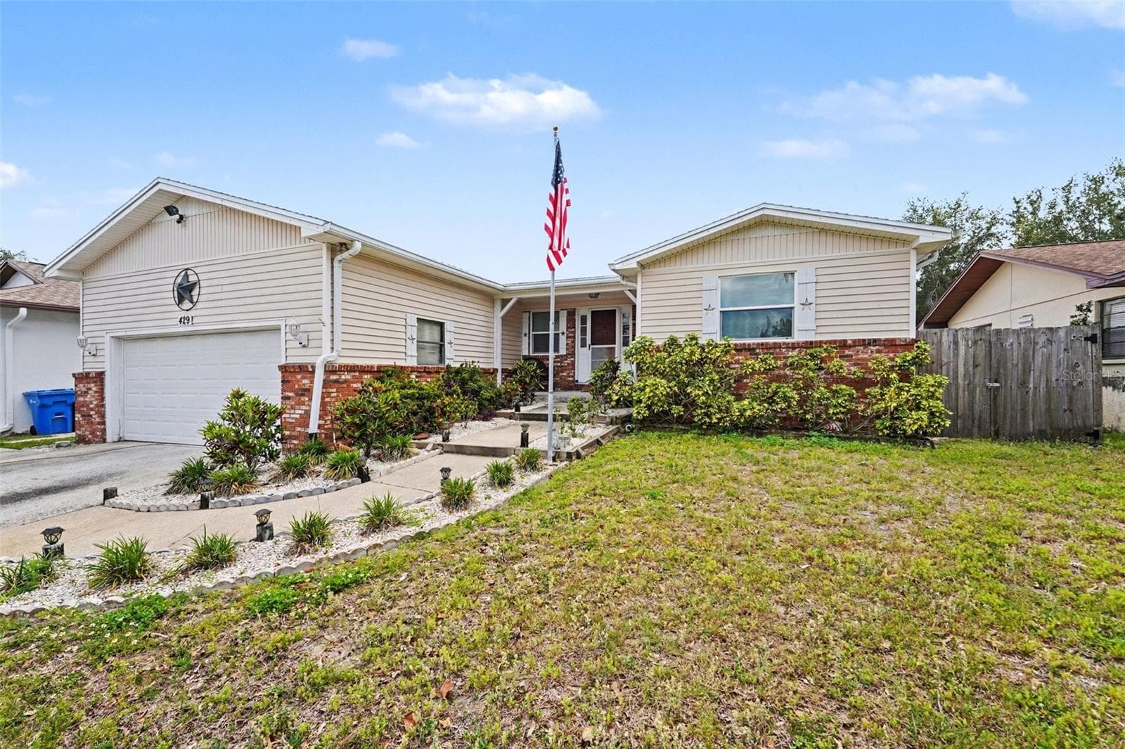 Single Family Residence at 429 MANOR BLVD, PALM HARBOR, photo 5 of 26