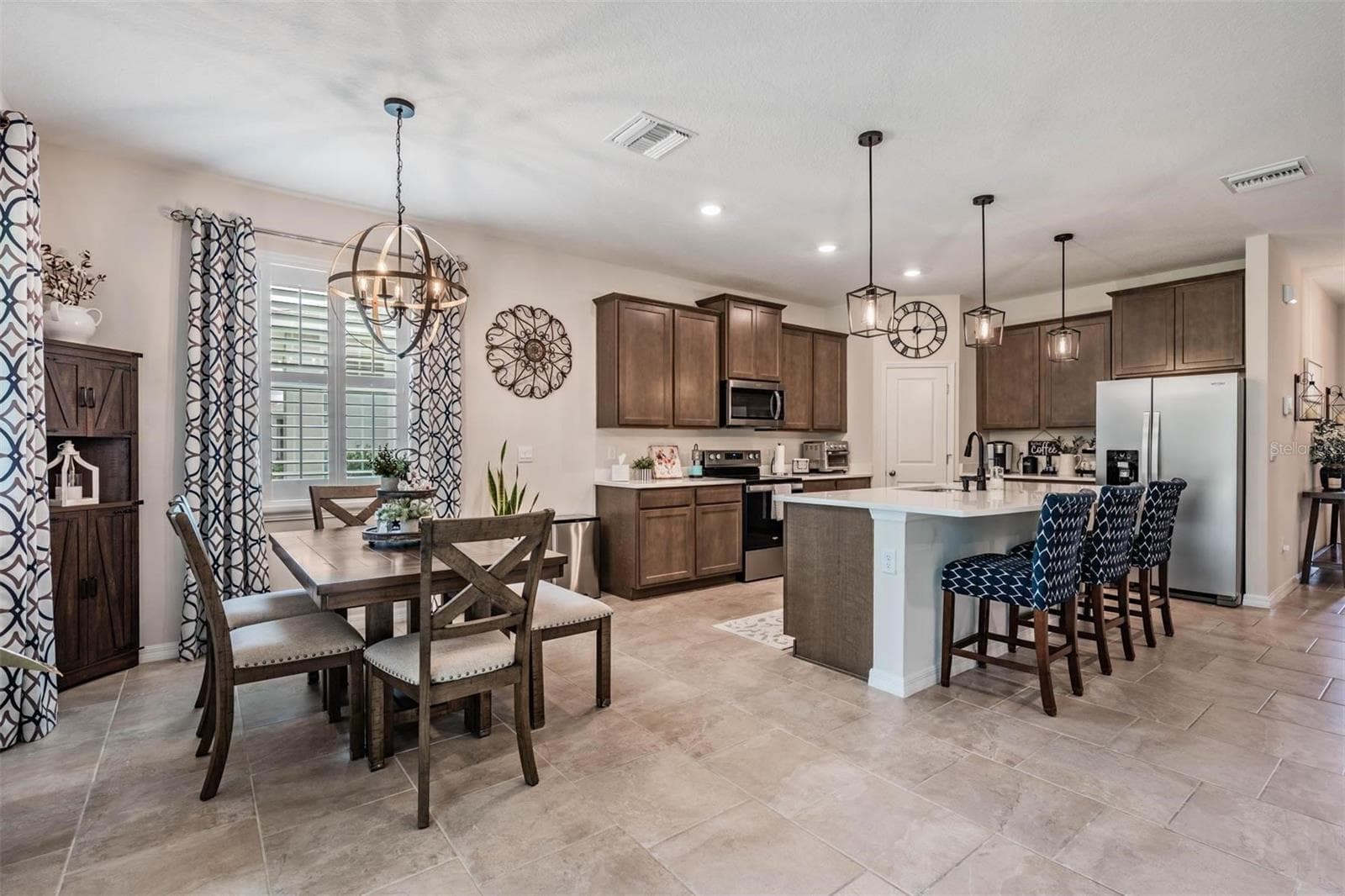 Single Family Residence at 6862 BROAD RIVER AVE, LAND O LAKES, photo 14 of 33