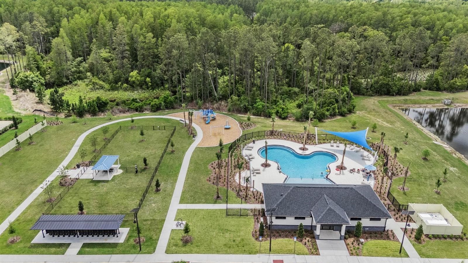 Pool area - 6862 BROAD RIVER AVE, LAND O LAKES