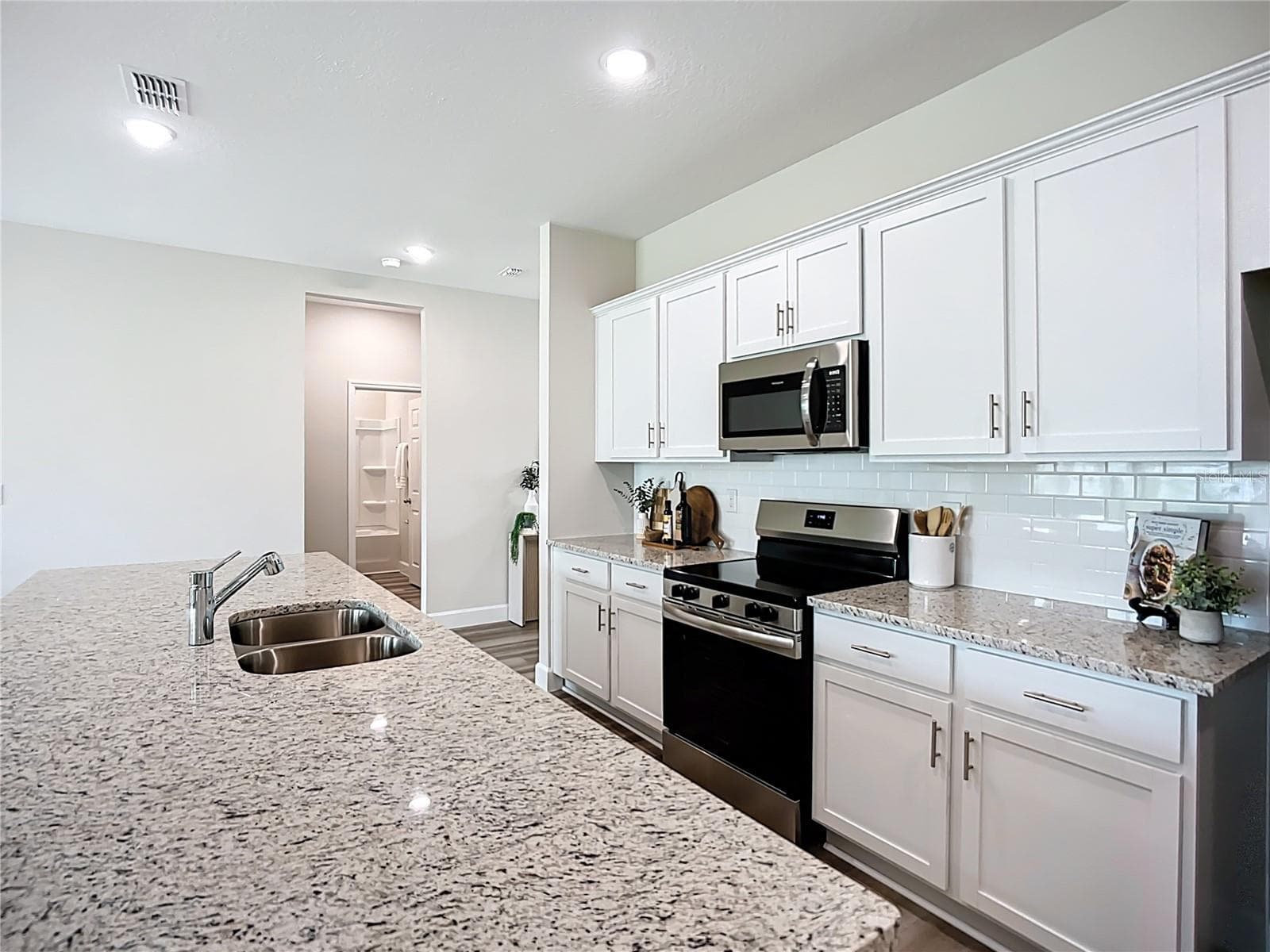 Single Family Residence at 3841 S CRANBERRY BLVD, NORTH PORT, photo 20 of 55