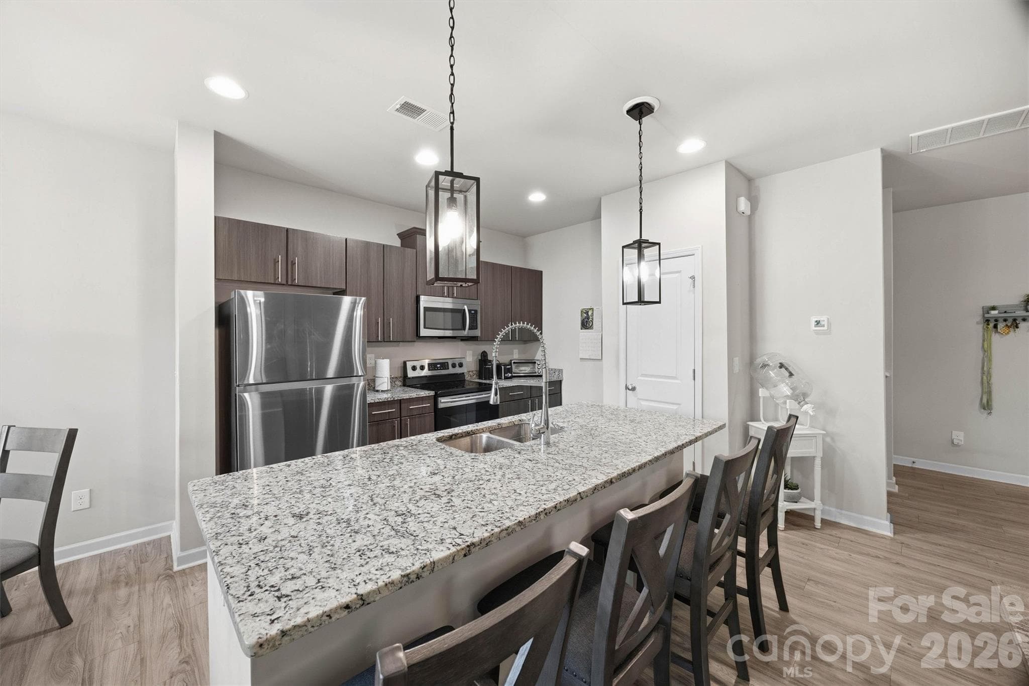 Kitchen - 204 Overstone Court, Fort Mill