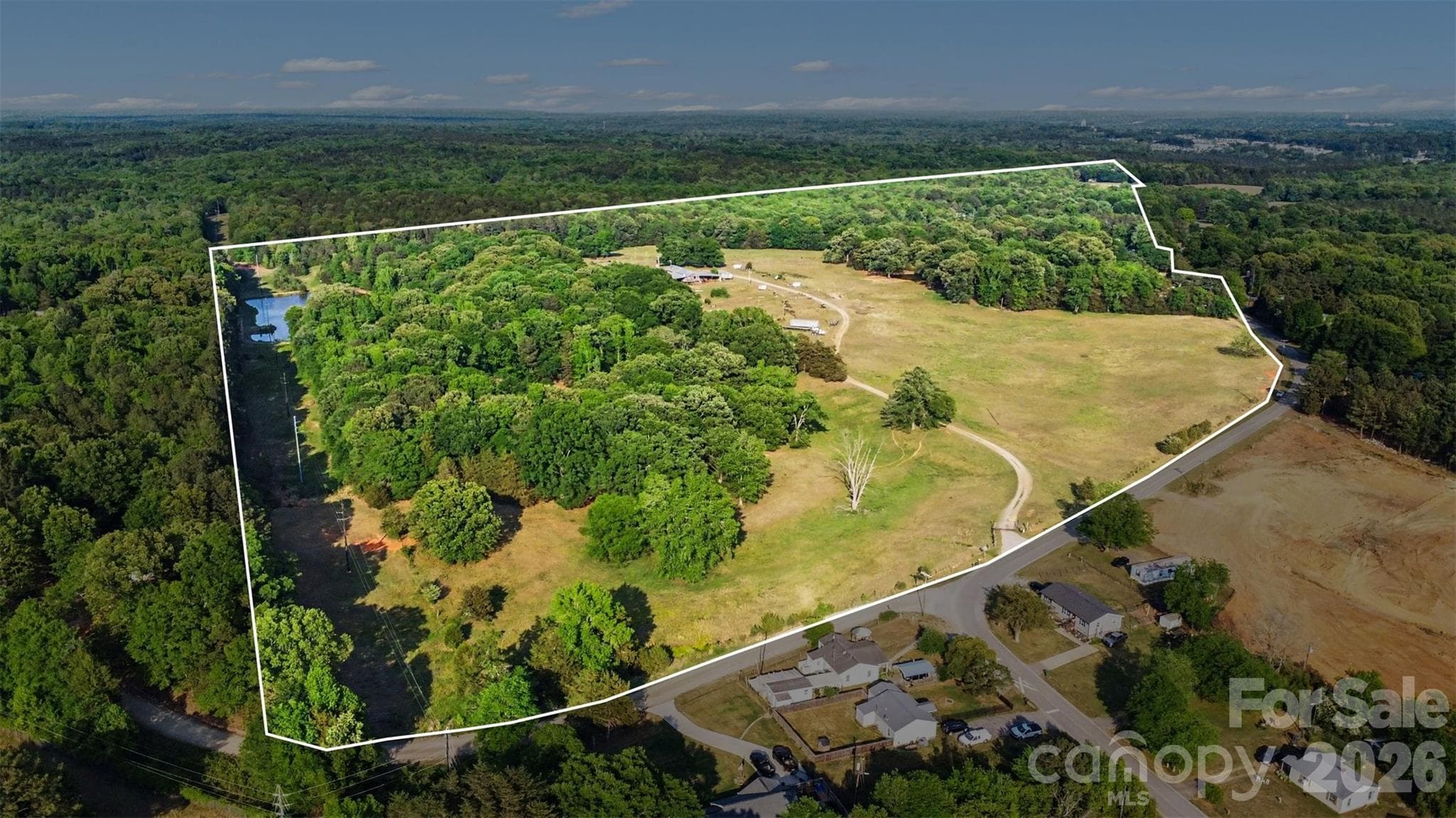 Entire property with property lines - Lancaster