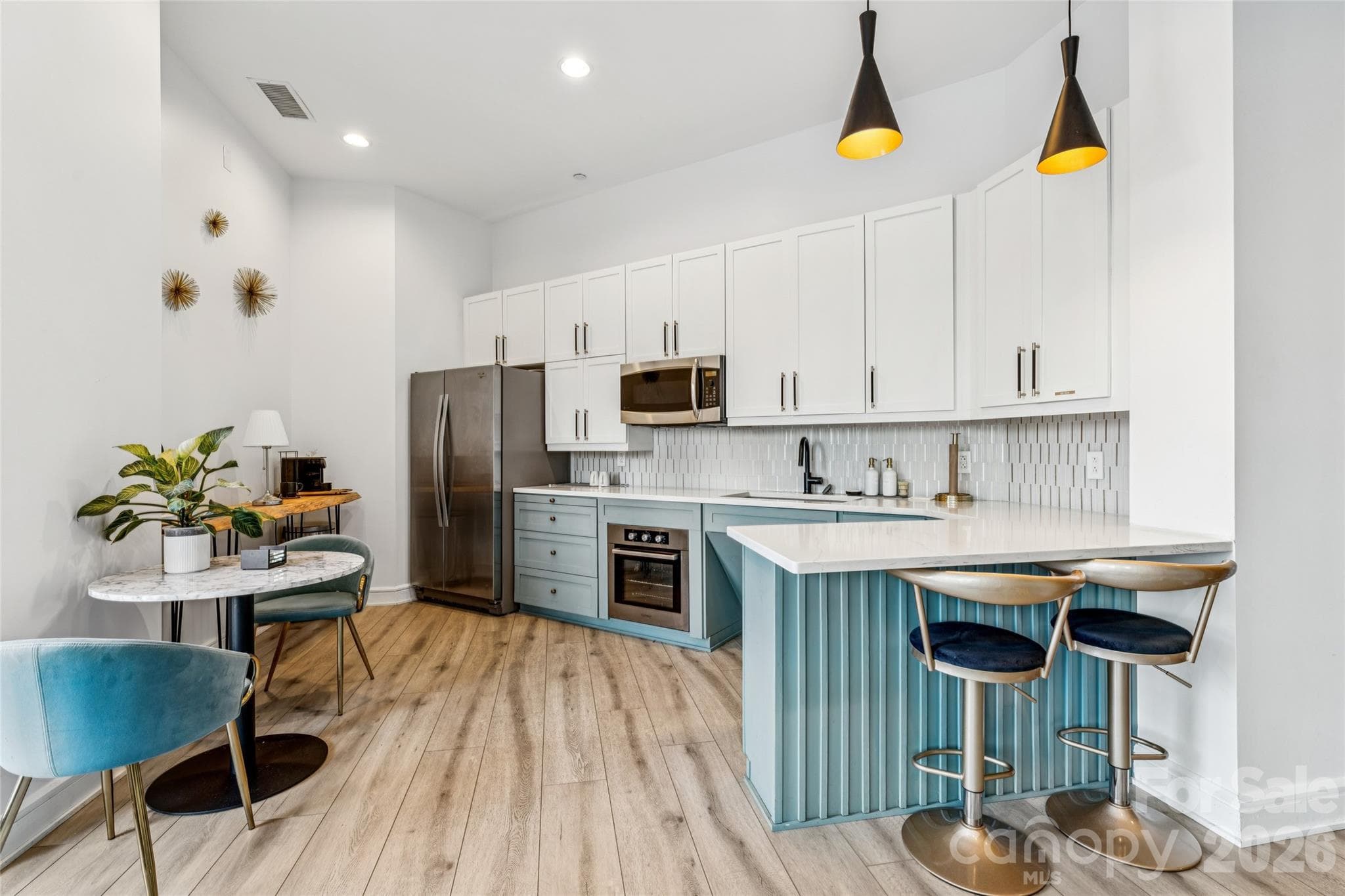 Community area - 333 W Trade Street, Charlotte
