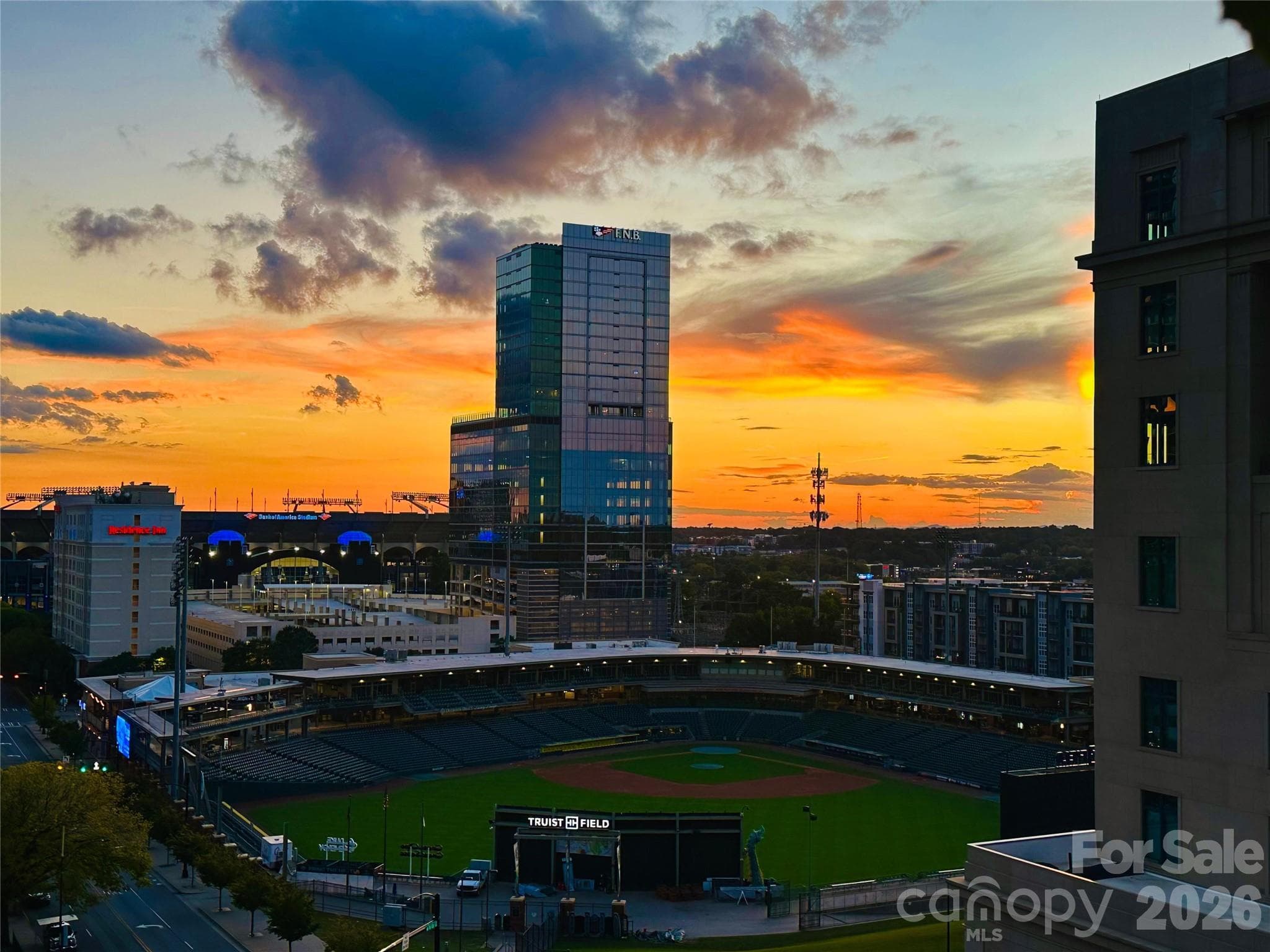 Condominium at 333 W Trade Street, Charlotte, photo 41 of 43