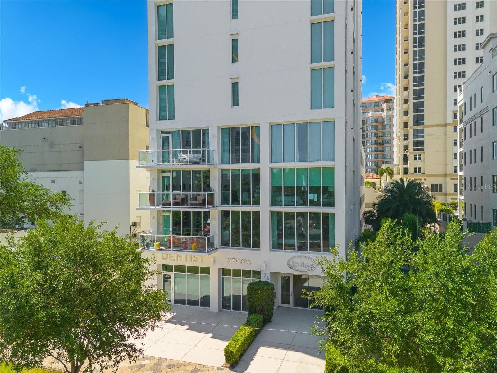 Front of Building - 176 4TH AVE NE #201, ST PETERSBURG