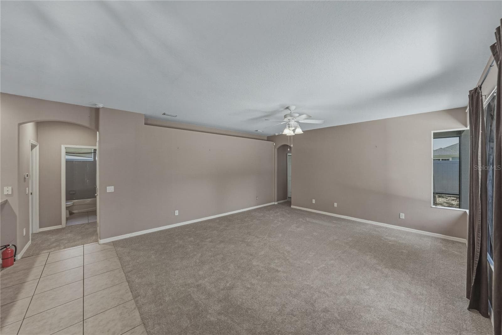 Single Family Residence at 1603 GRAND HERITAGE BLVD, VALRICO, photo 28 of 57