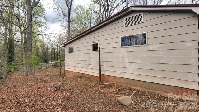 Single Family Residence at Kings Mountain, photo 9 of 16