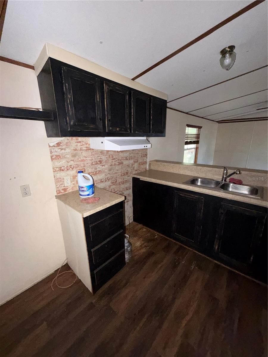 Manufactured Home at 1059 NE SUGAR BABE RD, ARCADIA, photo 14 of 19