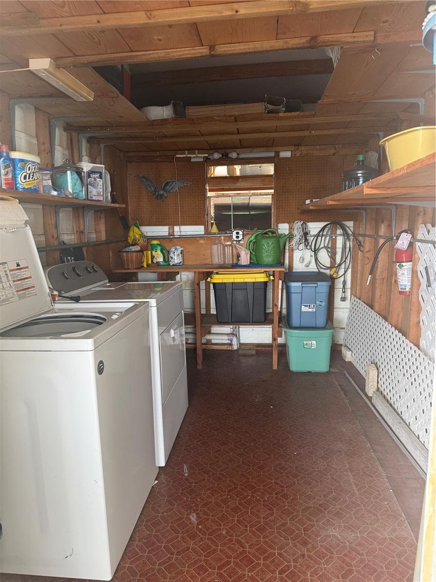 Manufactured Home at 2055 S FLORAL AVE #175, BARTOW, photo 5 of 26