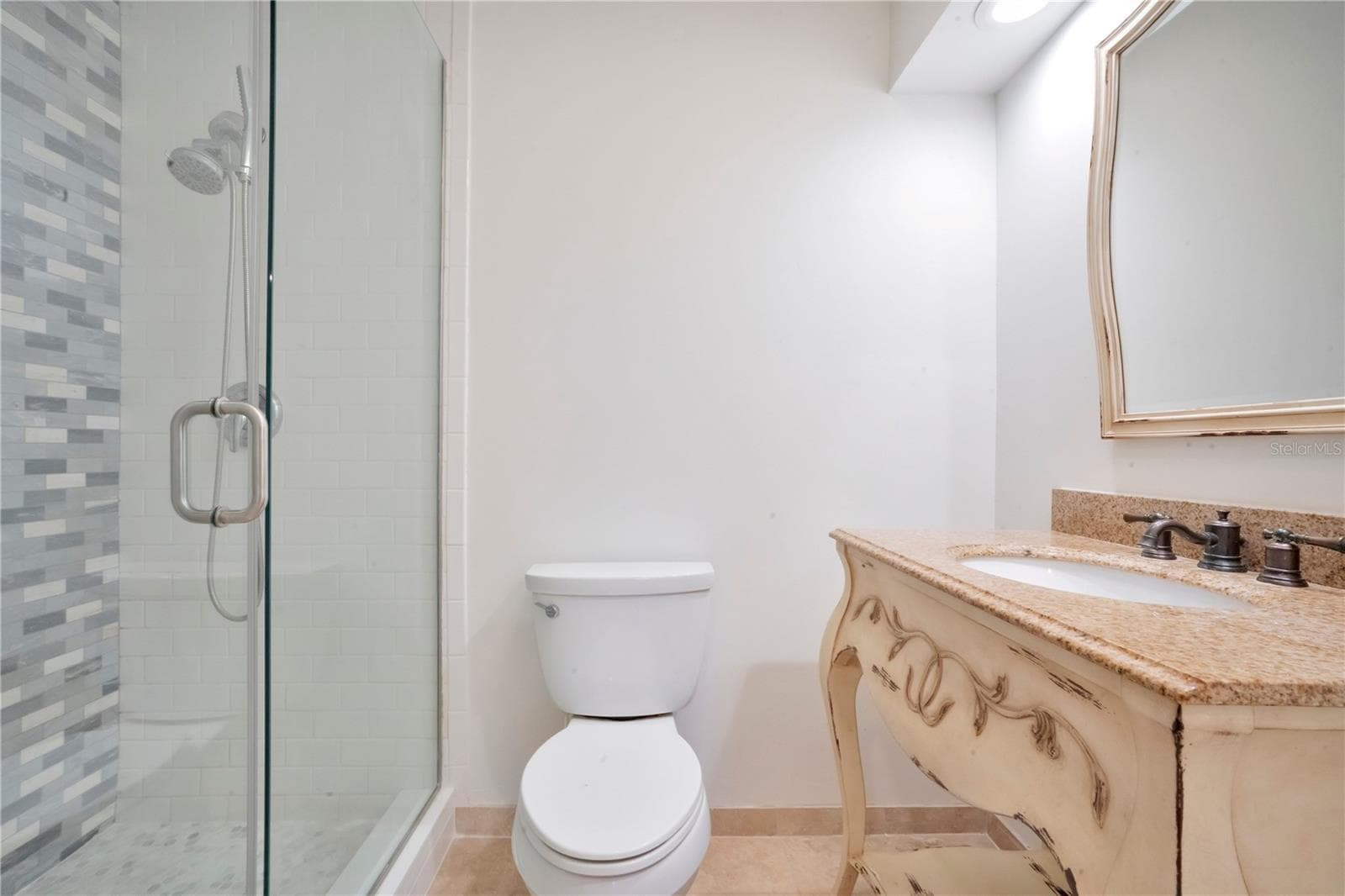 Bedroom 3 Ensuite - 2117 OCEAN DR, NEW SMYRNA BEACH