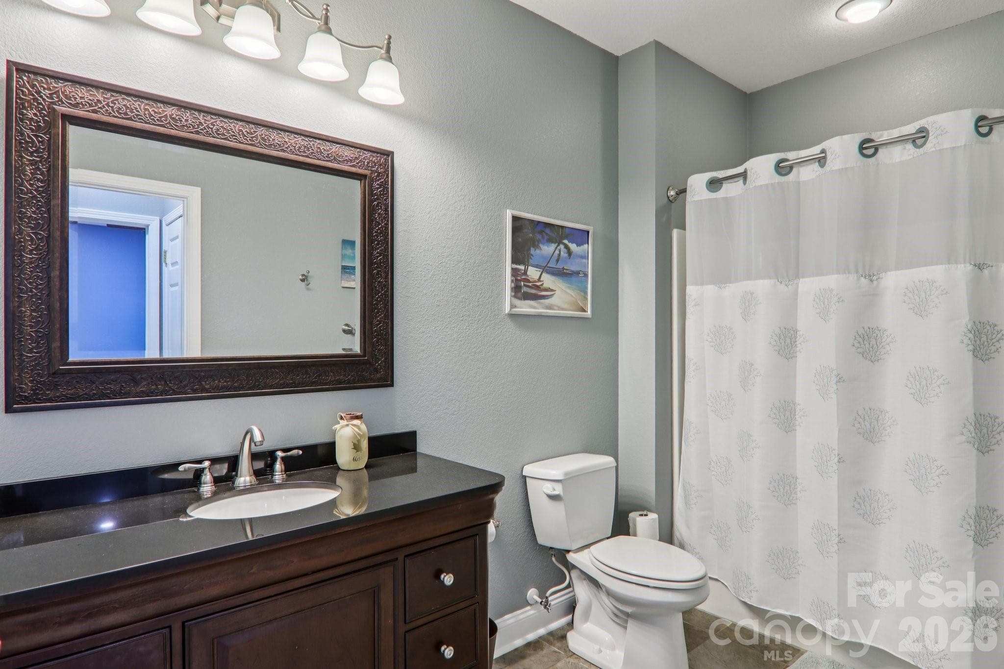 Guest bathroom - 6 Wagon Trace, Flat Rock