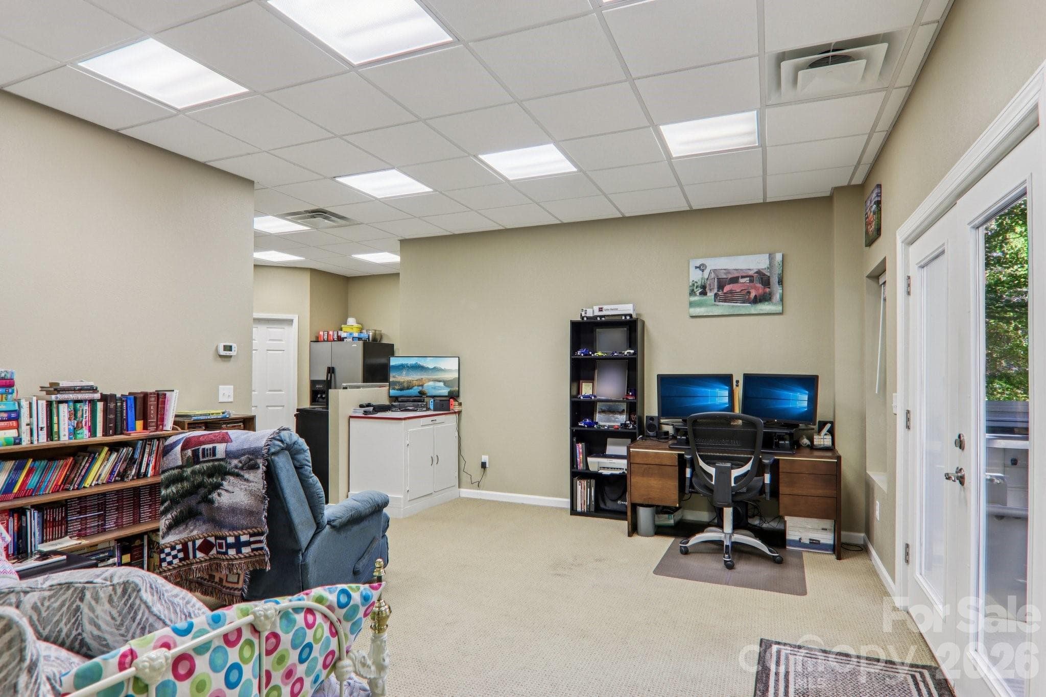 Basement Bonus Room - 6 Wagon Trace, Flat Rock