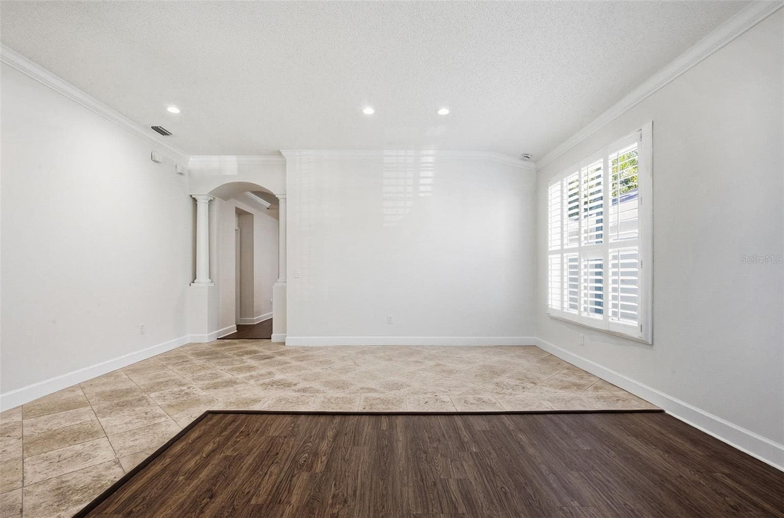Single Family Residence at 19409 MELODY FAIR PL, LUTZ, photo 11 of 40