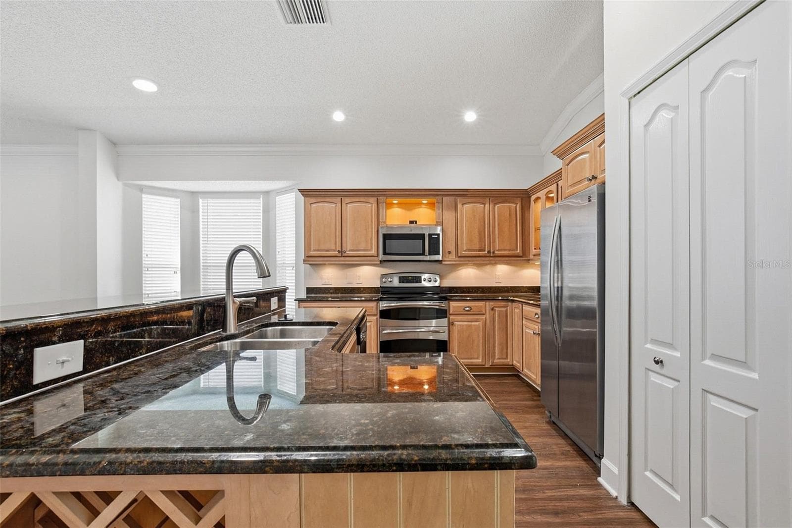 Single Family Residence at 19409 MELODY FAIR PL, LUTZ, photo 21 of 40
