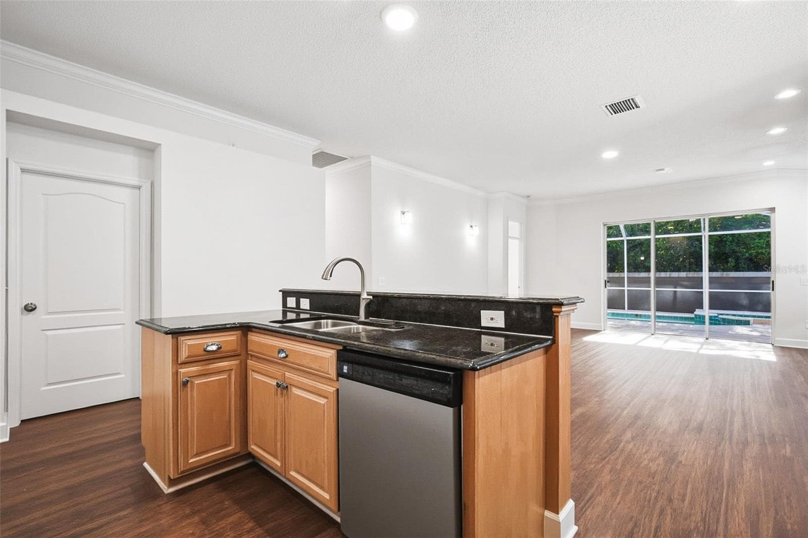 Single Family Residence at 19409 MELODY FAIR PL, LUTZ, photo 22 of 40