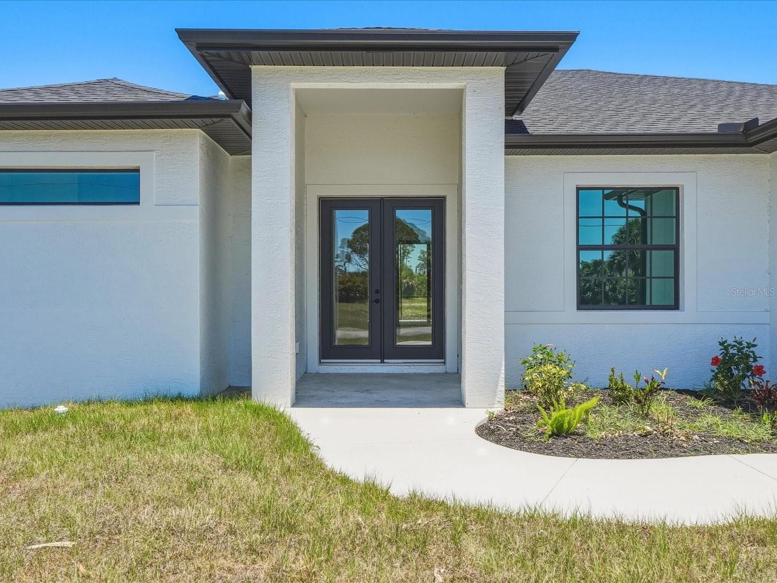 Single Family Residence at 72 TEE VIEW RD, ROTONDA WEST, photo 46 of 47