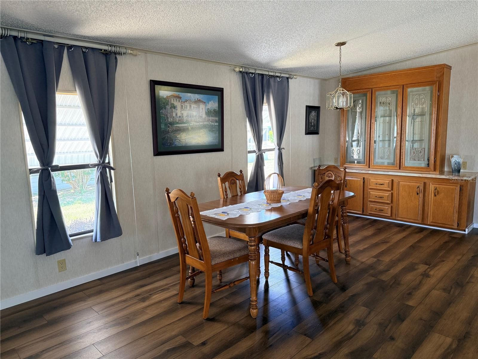 Manufactured Home at 116 S WINTER CIR, AVON PARK, photo 18 of 33