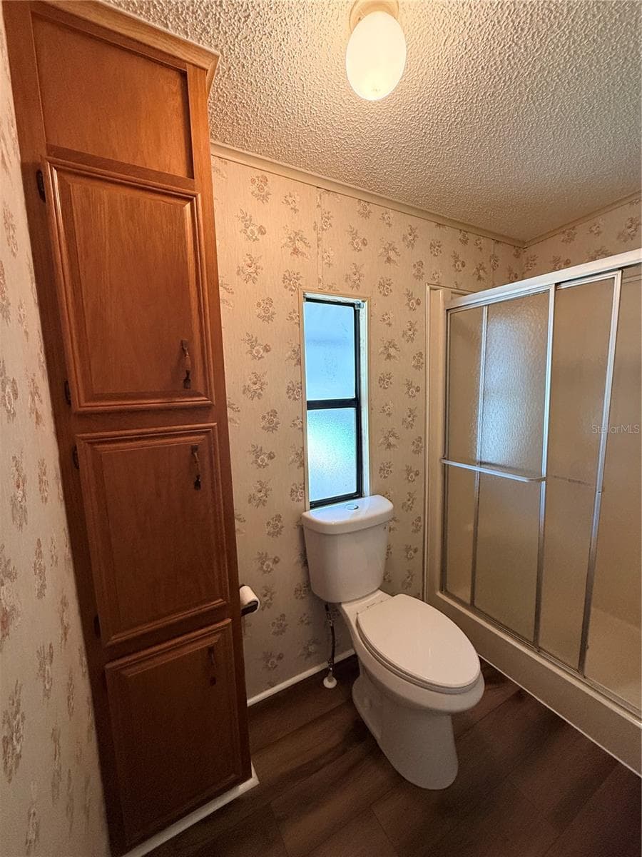 Manufactured Home at 116 S WINTER CIR, AVON PARK, photo 26 of 33
