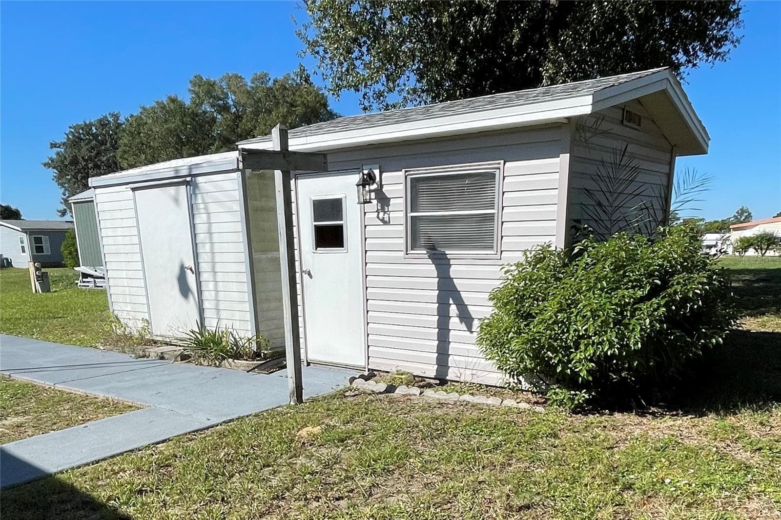 Manufactured Home at 116 S WINTER CIR, AVON PARK, photo 33 of 33