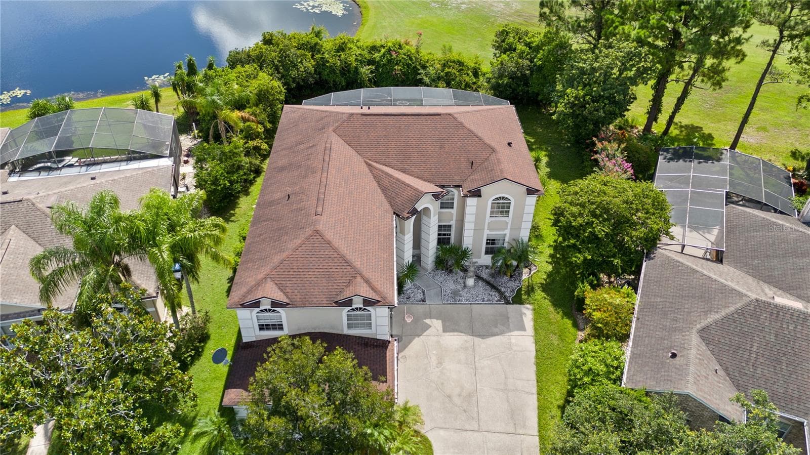 Single Family Residence at 2072 STONE CROSS CIR, ORLANDO, photo 2 of 48
