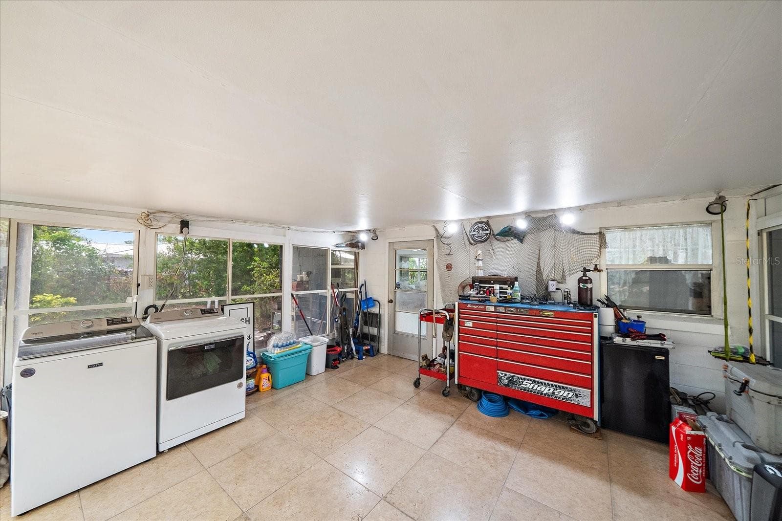 Enclosed lanai & laundry room - 2503 53RD AVE W, BRADENTON