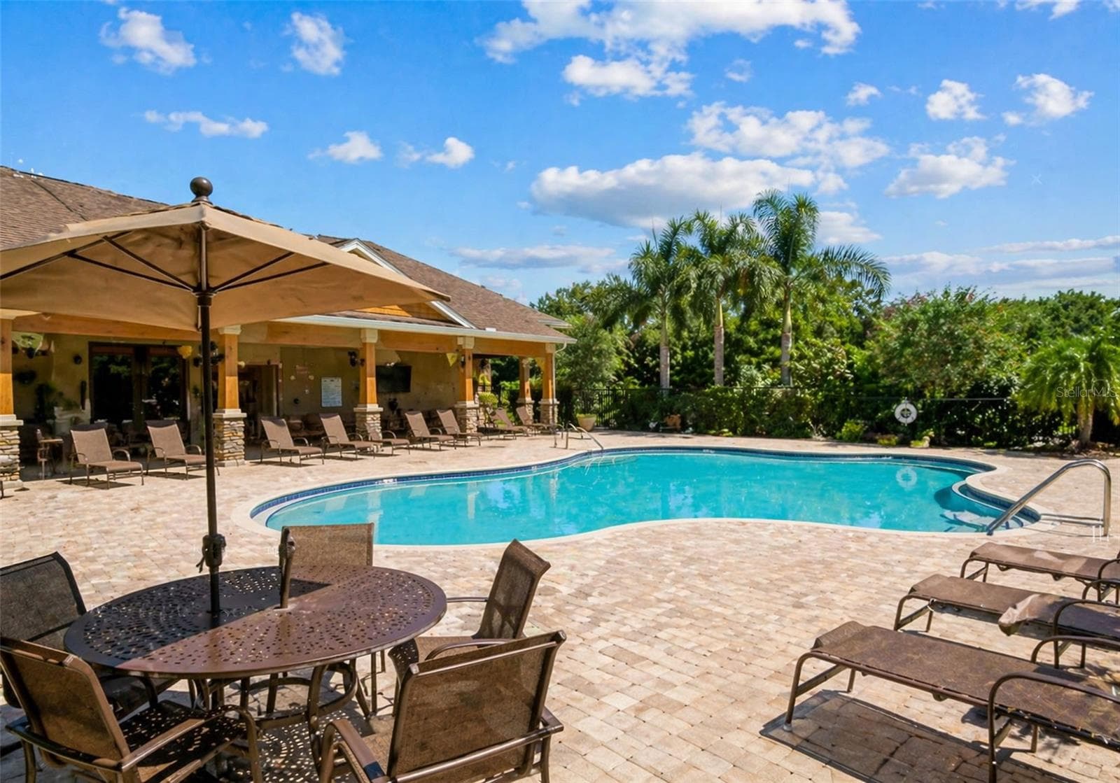 Condominium at 4015 OVERTURE CIR #314, BRADENTON, photo 10 of 57
