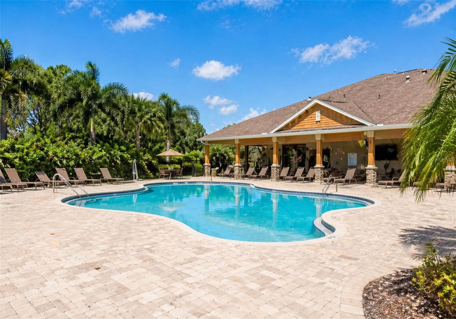 Condominium at 4015 OVERTURE CIR #314, BRADENTON, photo 12 of 57