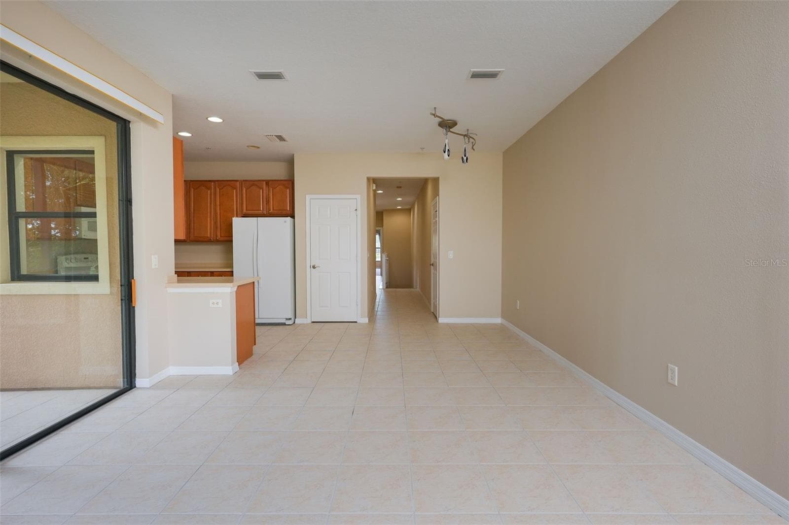 Condominium at 4015 OVERTURE CIR #314, BRADENTON, photo 18 of 57