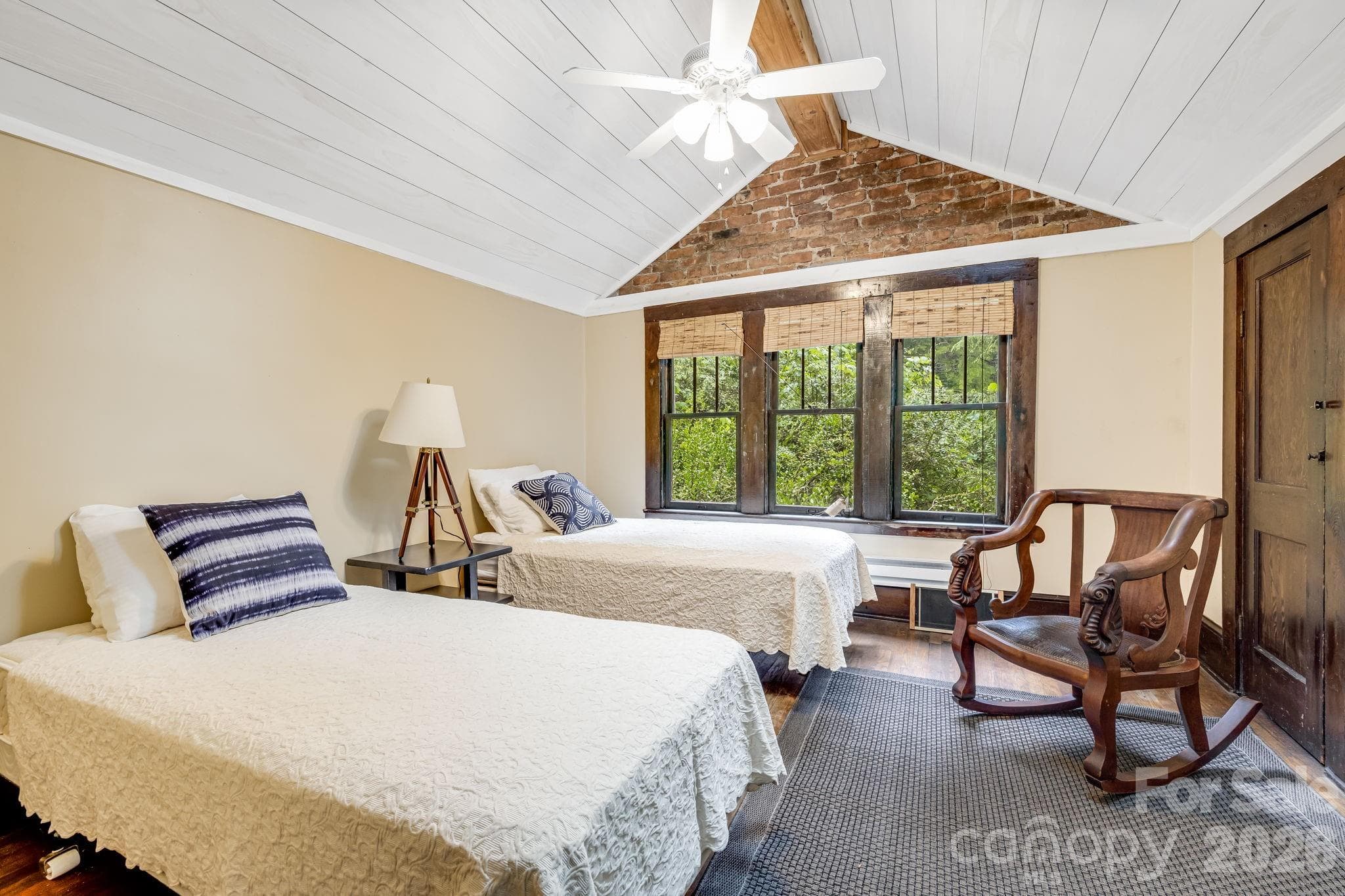 Single Family Residence at 257 Henderson Drive, Hot Springs, photo 25 of 48