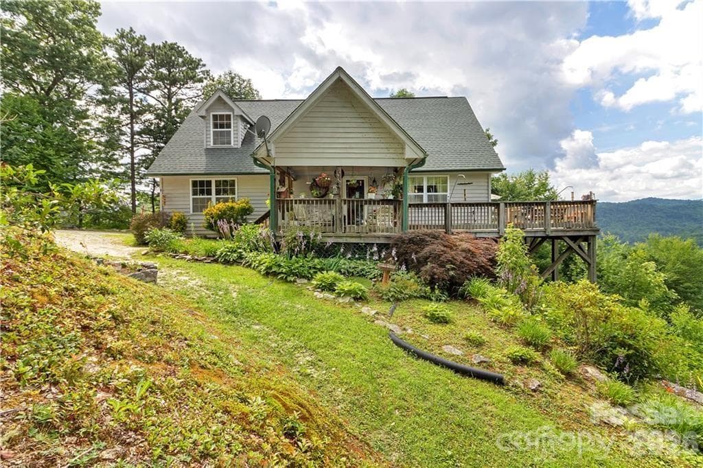 Side Elevation - 612 Old Home Place Road, Tuckasegee