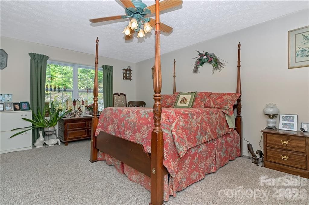 Bedroom - 612 Old Home Place Road, Tuckasegee
