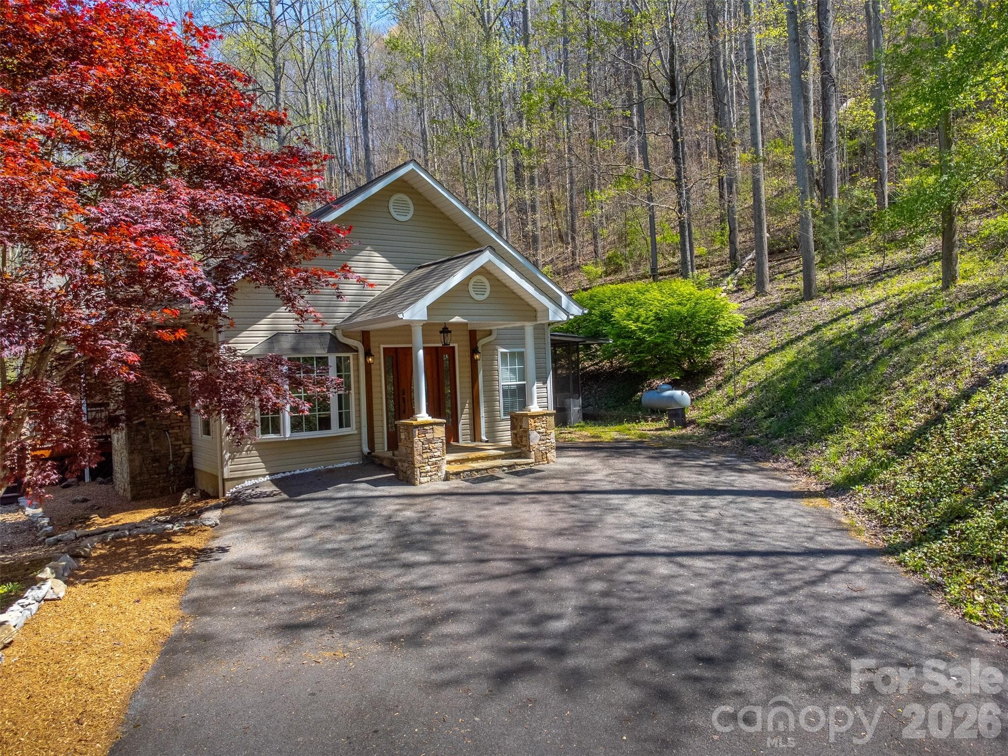 Single Family Residence at Sylva, photo 6 of 52