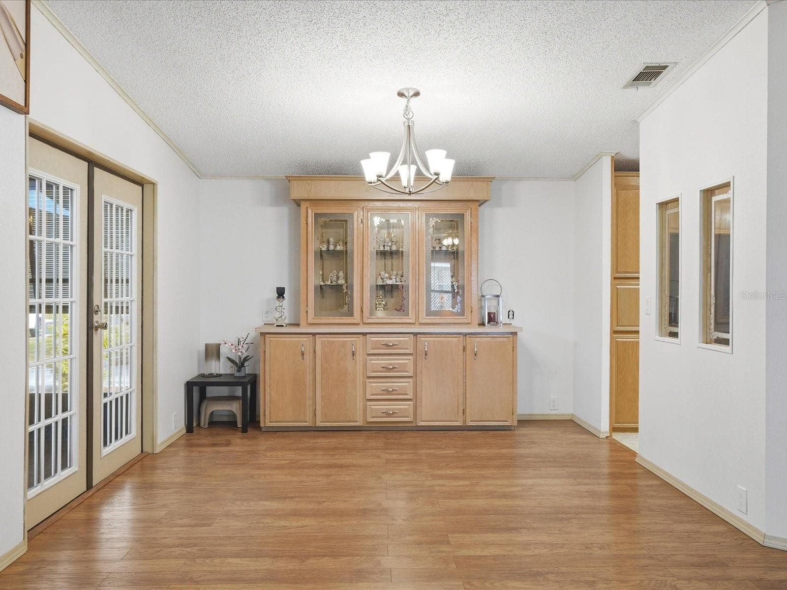 Dining room - 6144 REDWING AVE, ENGLEWOOD