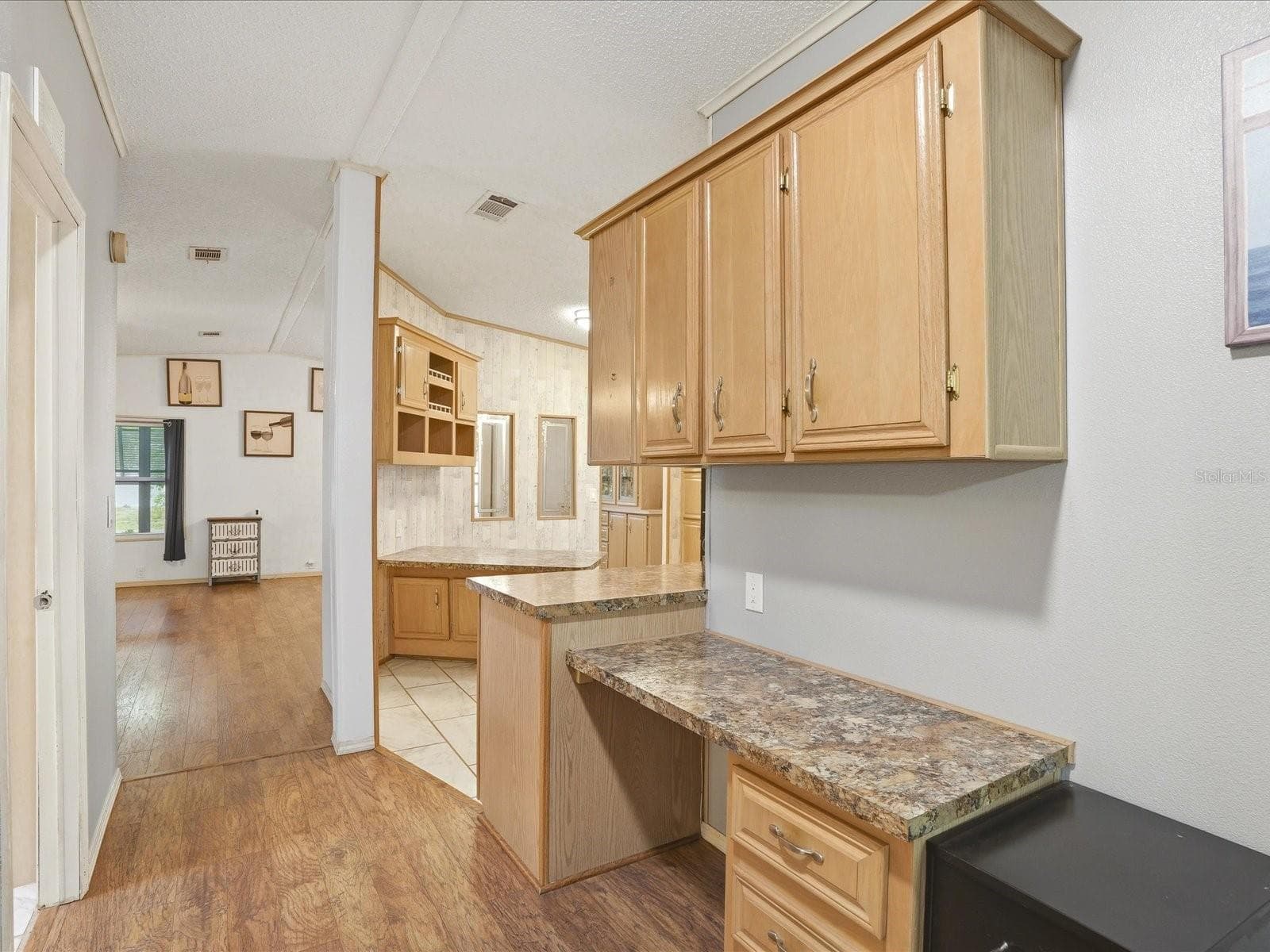 Kitchen/living room - 6144 REDWING AVE, ENGLEWOOD