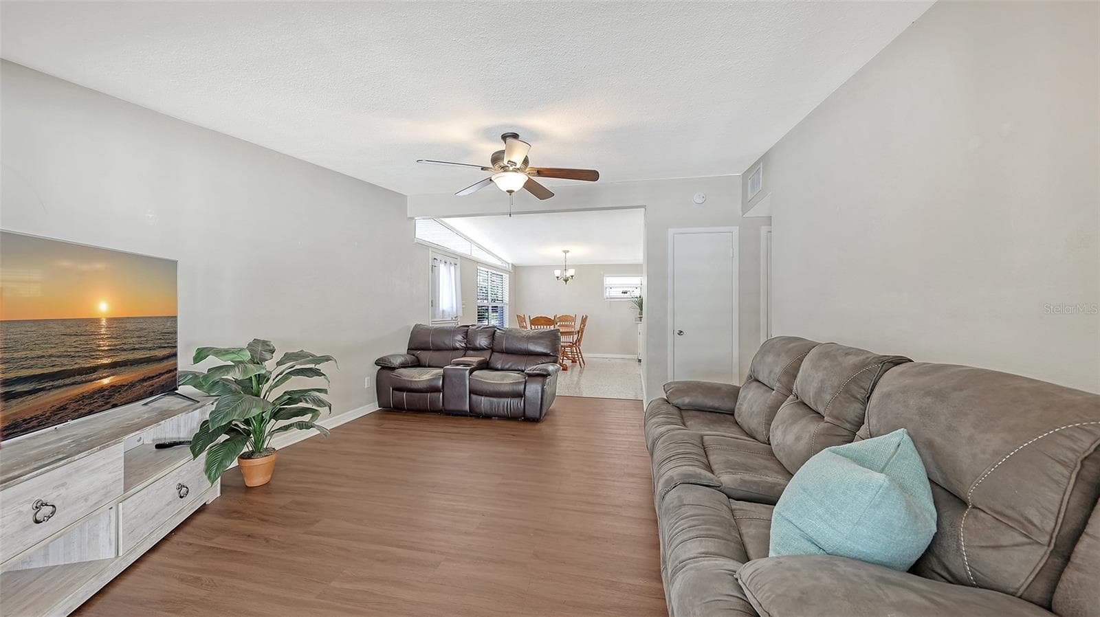 Single Family Residence at 3008 BOWDOIN PL, BRADENTON, photo 7 of 50