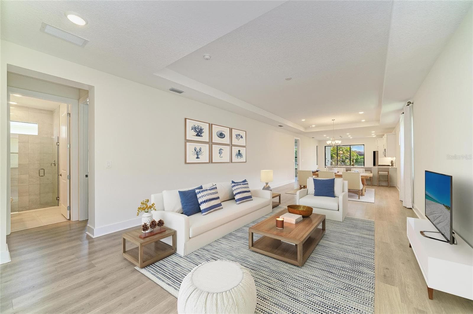 Large living area Virually Stages - 5290 BARNETT CIR, BRADENTON