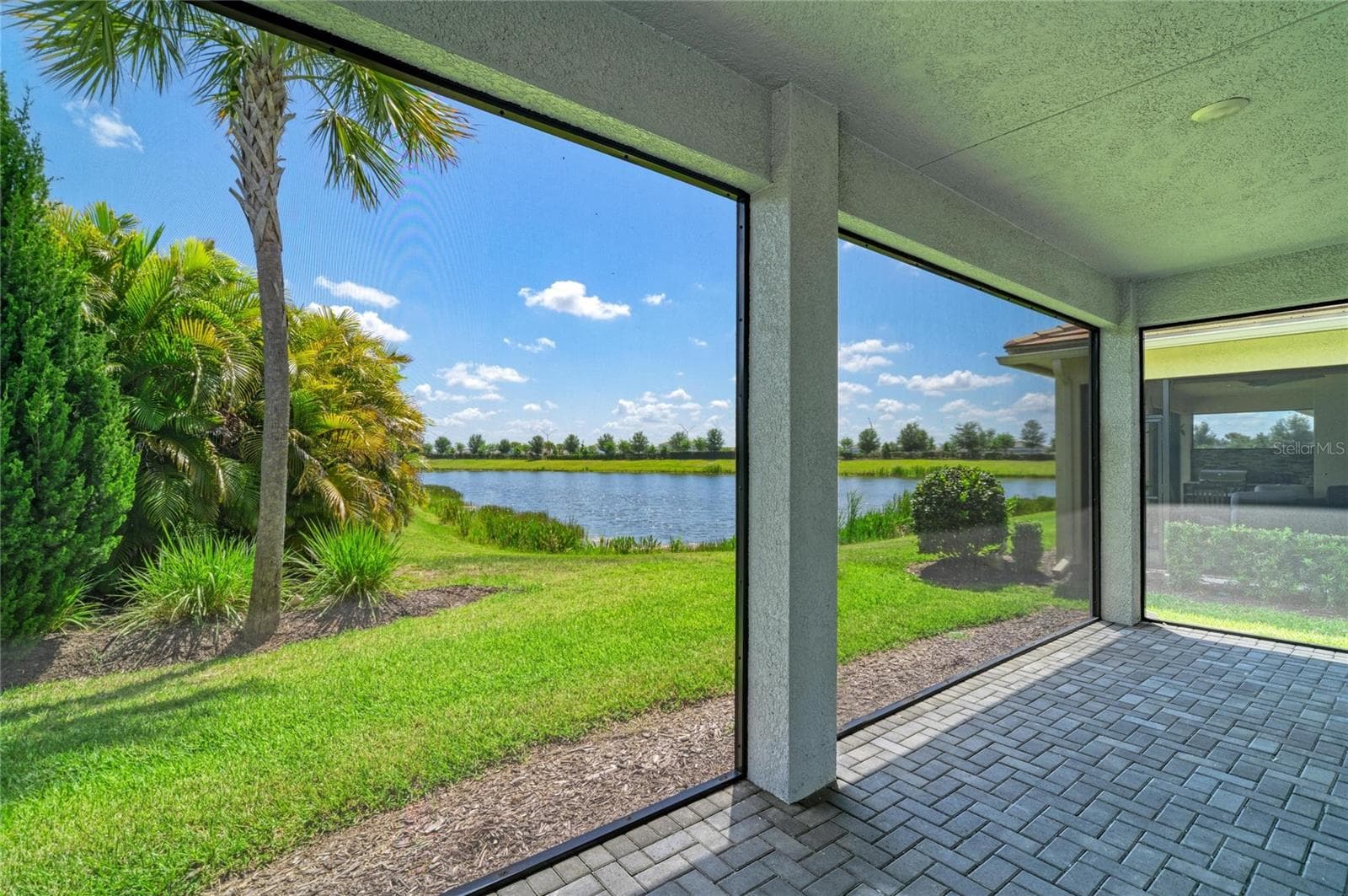 Large Screended Lania with water view - 5290 BARNETT CIR, BRADENTON