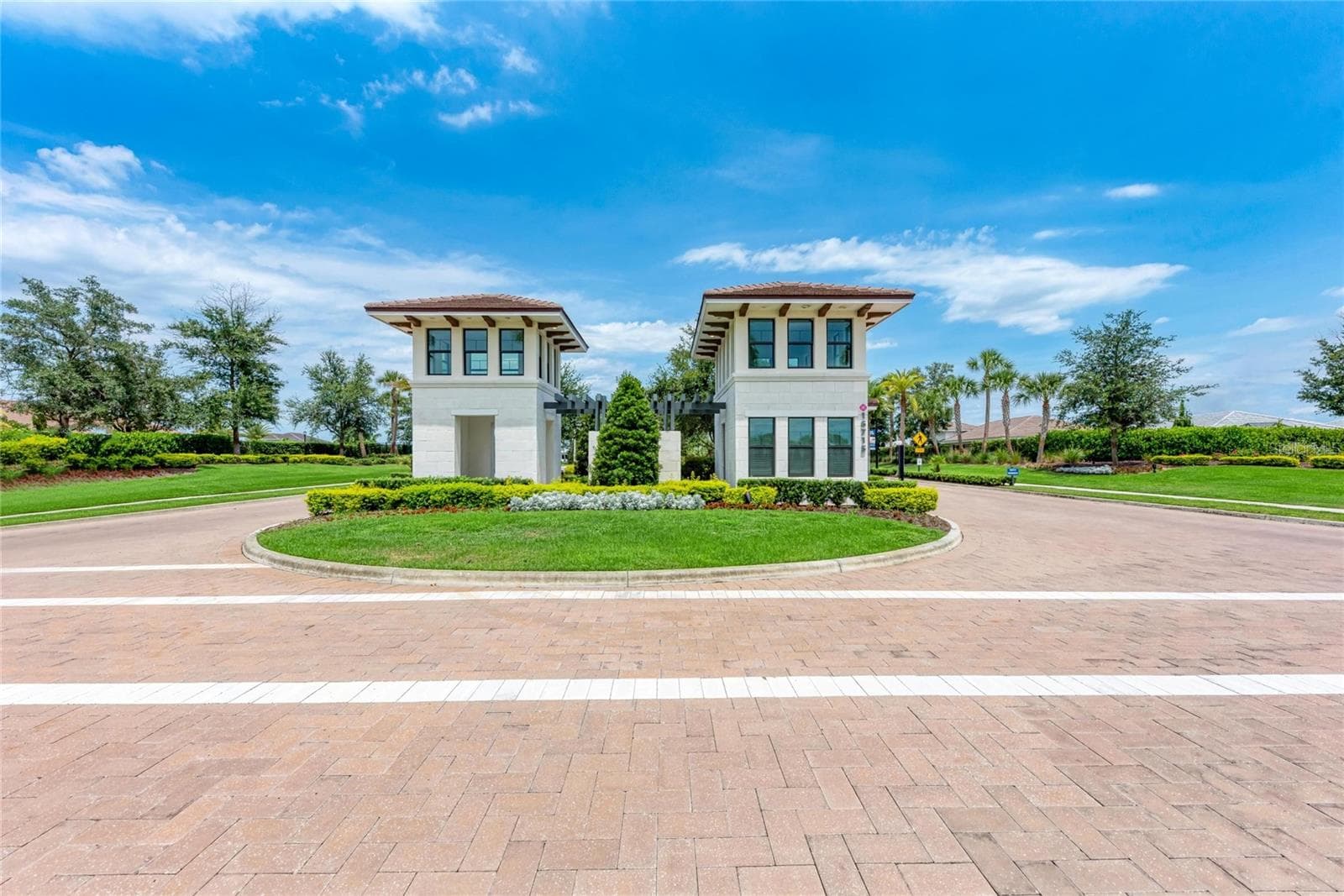 Single Family Residence at 5290 BARNETT CIR, BRADENTON, photo 29 of 30