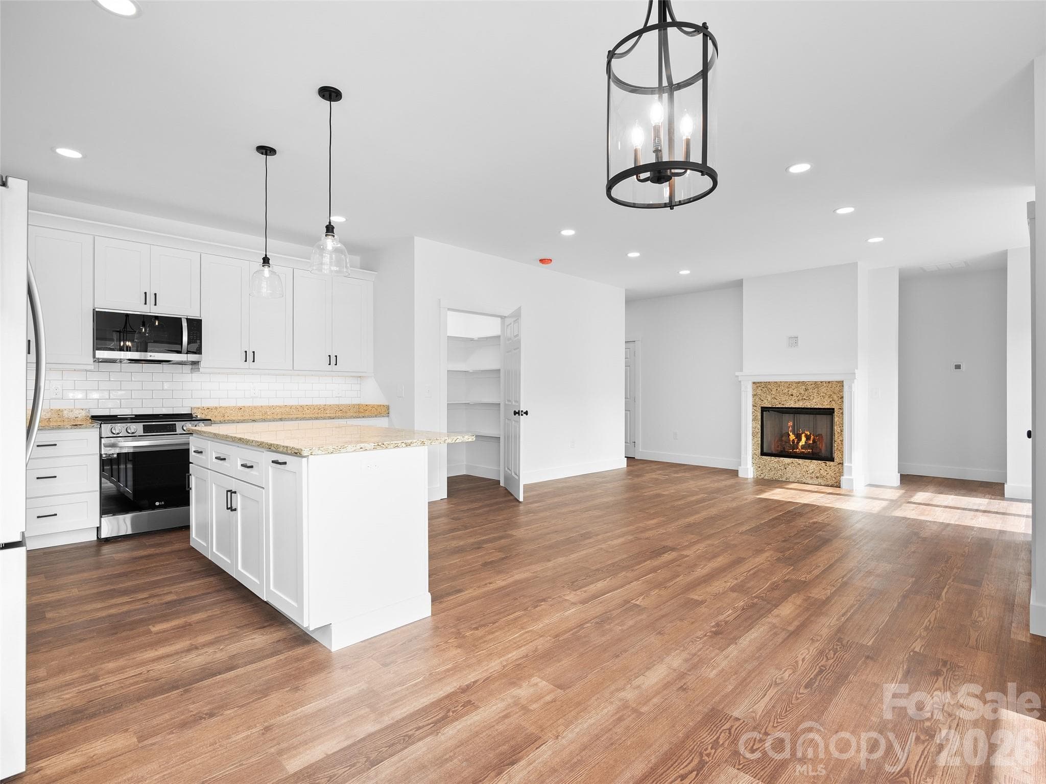 Townhouse at Waynesville, photo 11 of 35