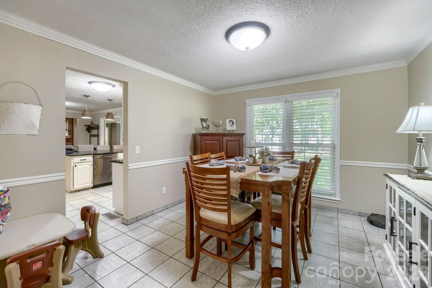 Single Family Residence at 120 Brittany Way, Salisbury, photo 10 of 27