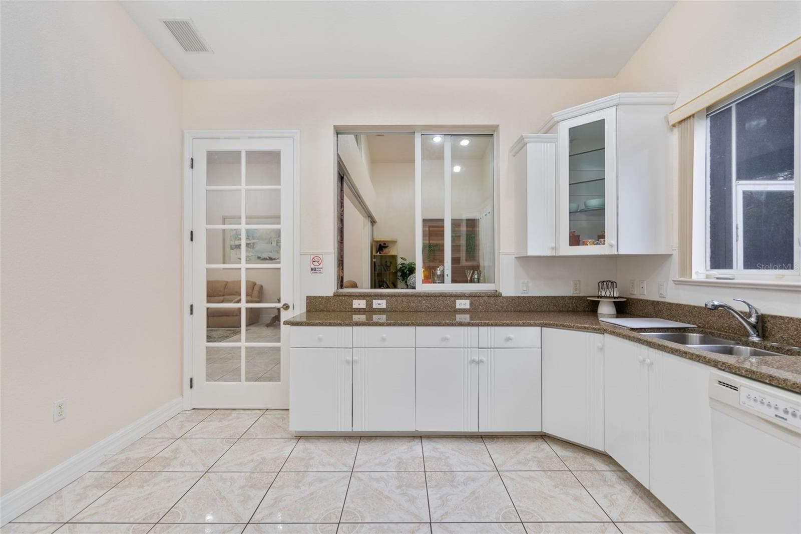 Single Family Residence at 333 ORDUNA DR, NORTH PORT, photo 14 of 45