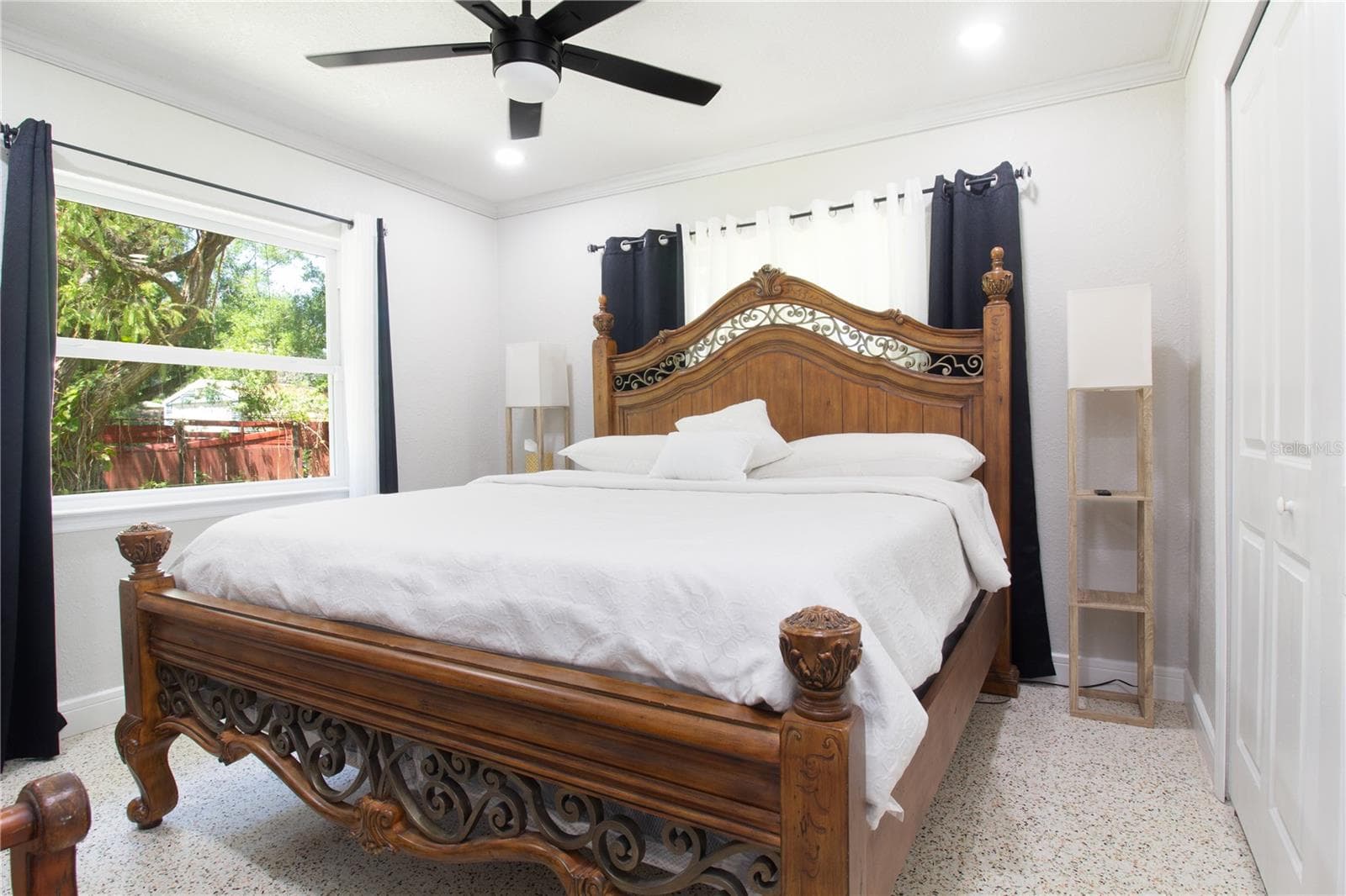 Single Family Residence at 7716 E COMANCHE AVE, TAMPA, photo 12 of 48