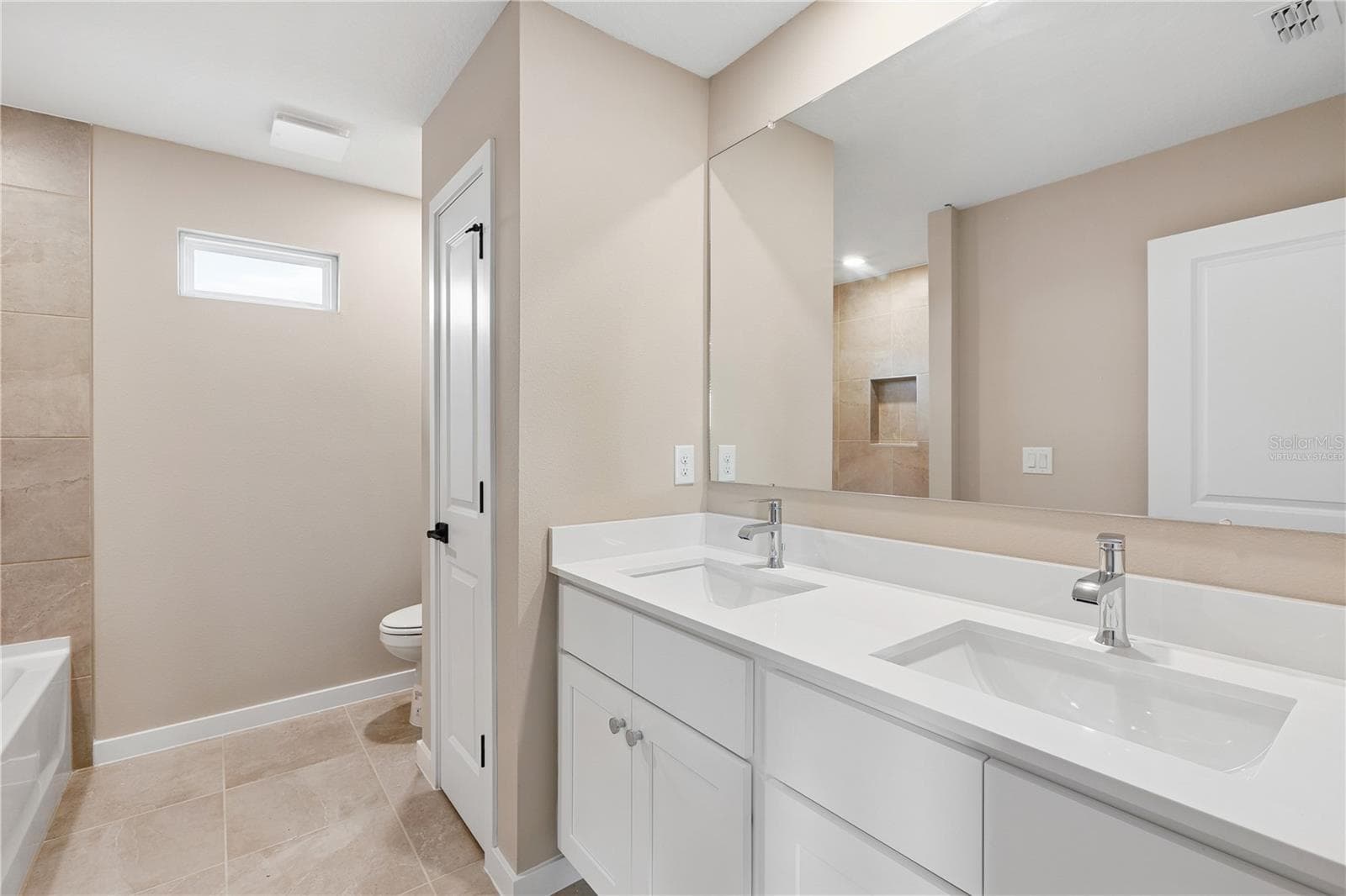 Images are of a similar model; actual home may vary - 90 SPRINGWOOD DR, PALM COAST