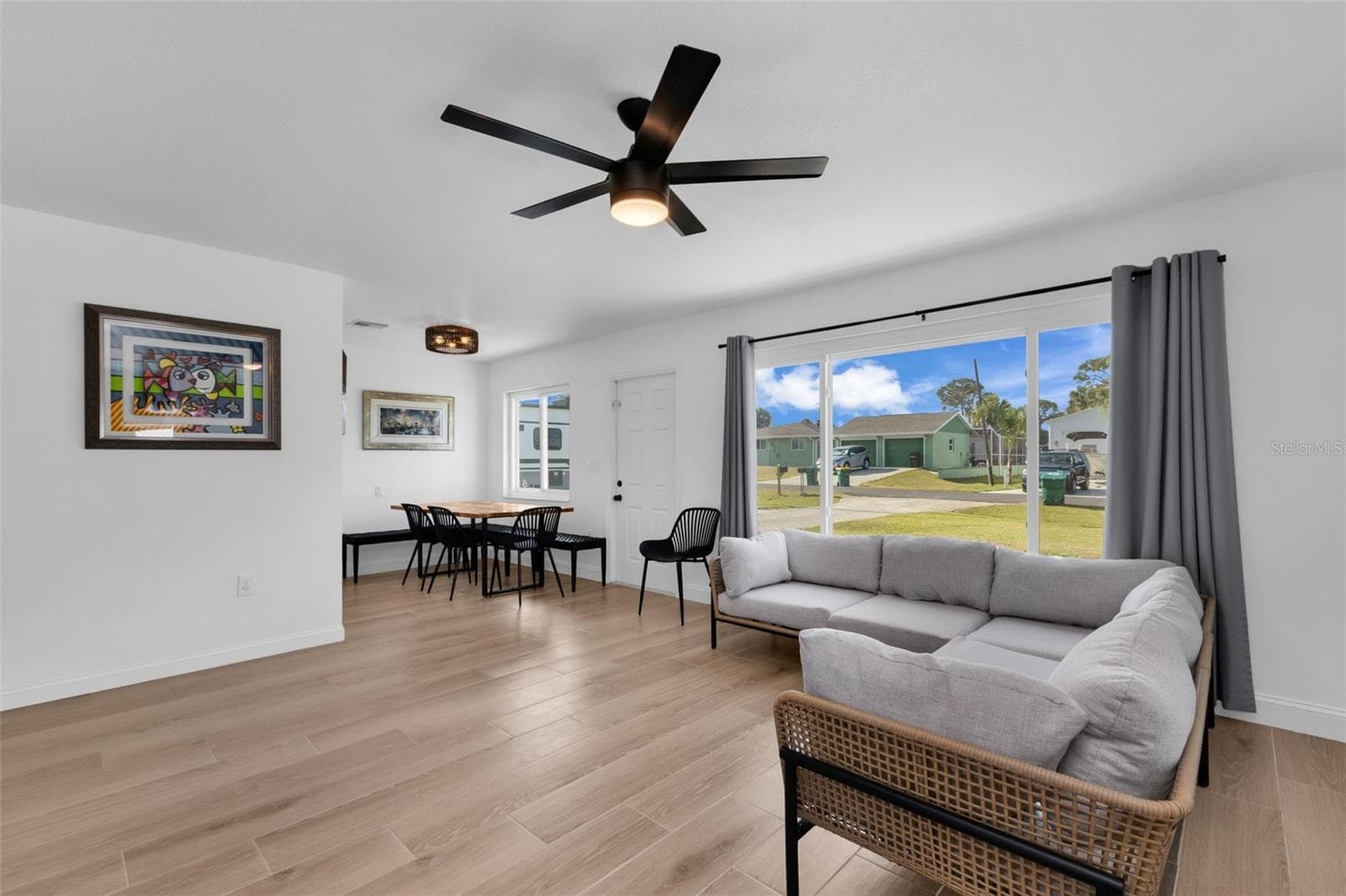 Single Family Residence at 1495 S MARYKNOLL RD, ENGLEWOOD, photo 13 of 59