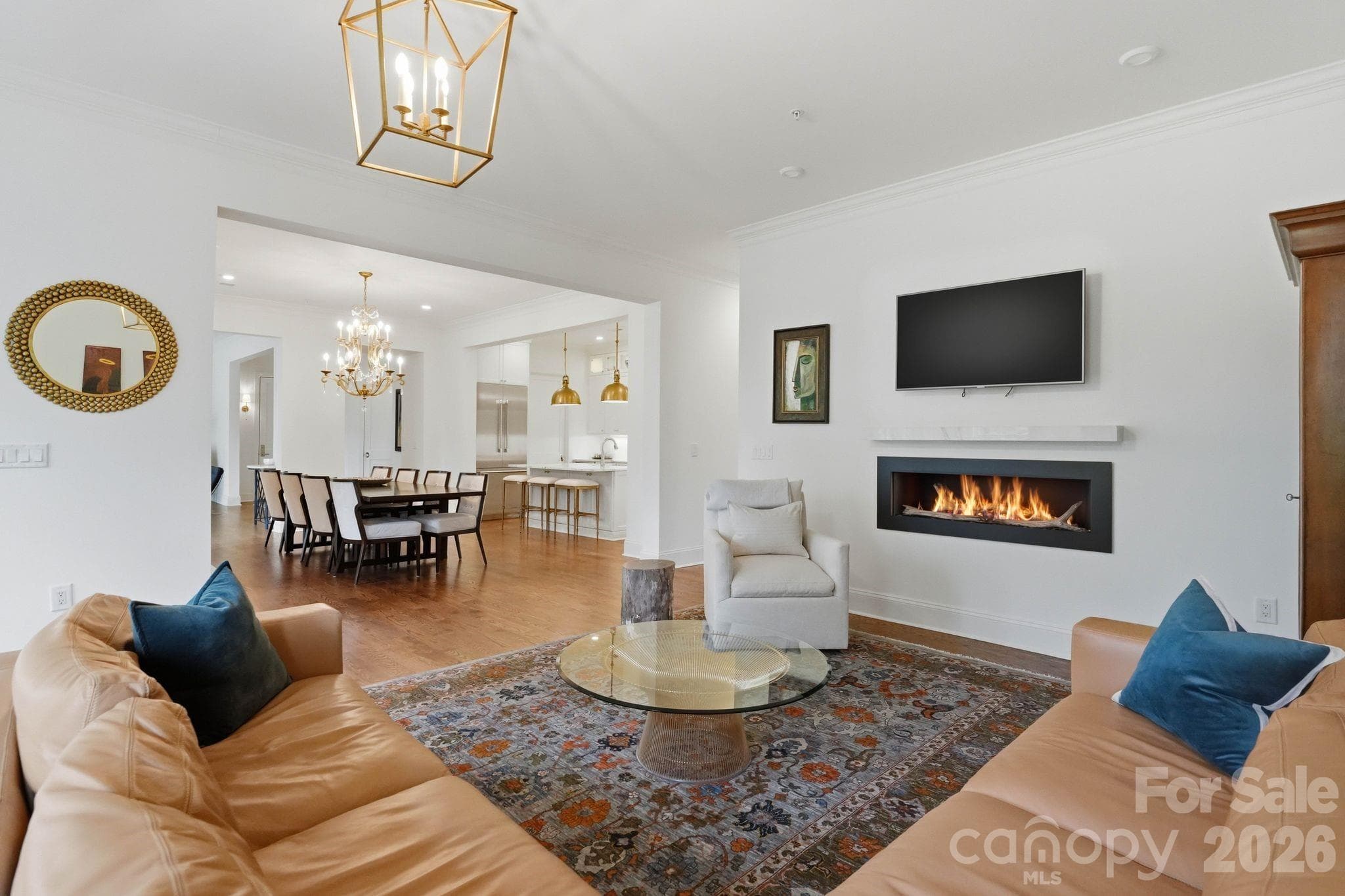 Family Room - Charlotte