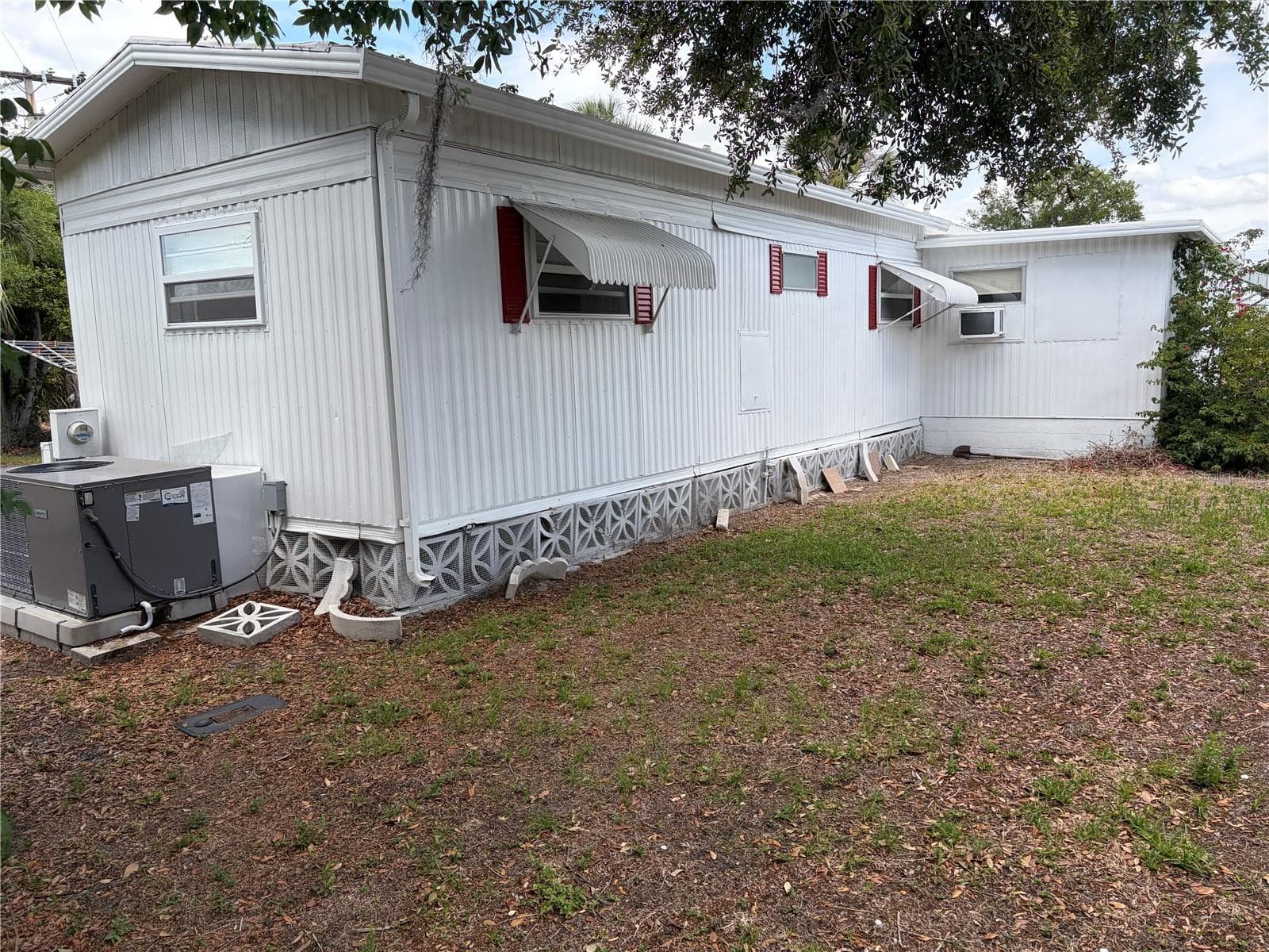 Mobile Home at 4833 BOCA RATON AVE, SARASOTA, photo 4 of 68