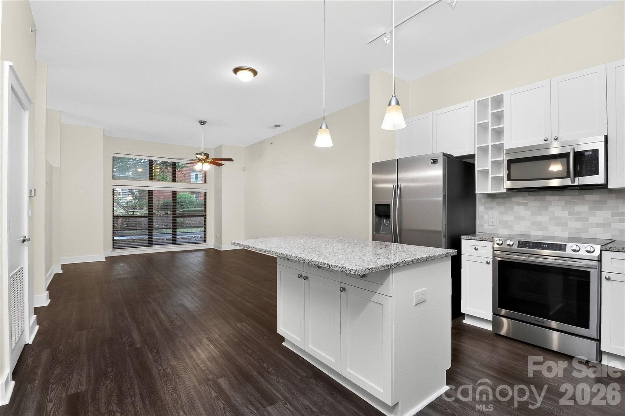Condominium at 716 N Davidson Street, Charlotte, photo 2 of 33